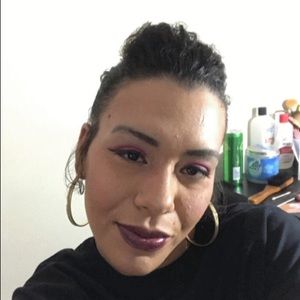 Meet your Posher, Dora